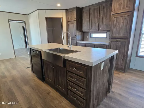 Tonopah, AZ 85354,41456 W MCLELLAN Road