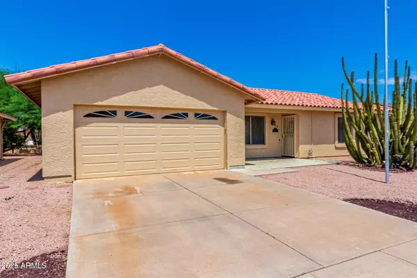 Mesa, AZ 85206,834 LEISURE WORLD --