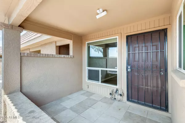 Phoenix, AZ 85027,311 W PONTIAC Drive #5