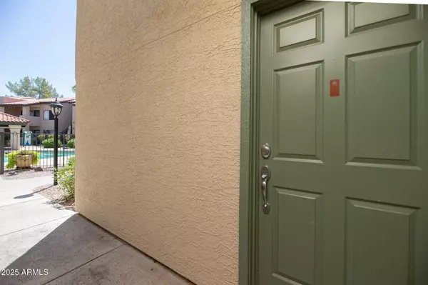 Paradise Valley, AZ 85253,7008 E GOLD DUST Avenue #128