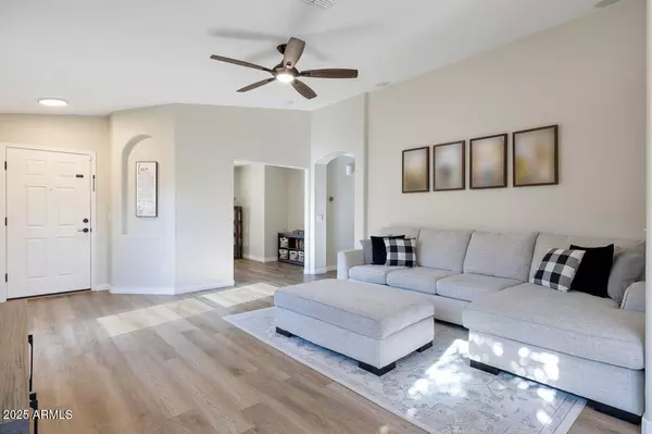 Litchfield Park, AZ 85340,13145 W FAIRMONT Avenue