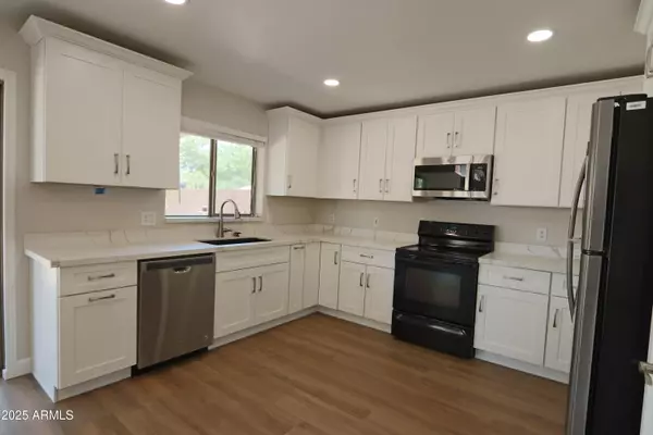 Glendale, AZ 85310,23869 N 36TH Drive N
