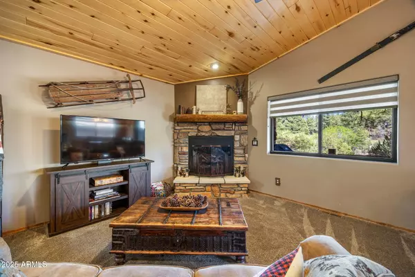 Show Low, AZ 85901,4760 W TATANKA Loop