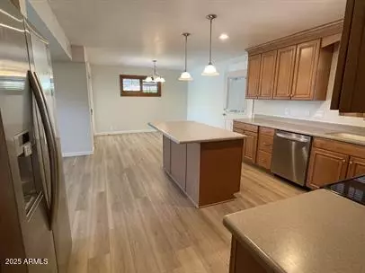 Tempe, AZ 85282,2139 S LA ROSA Drive