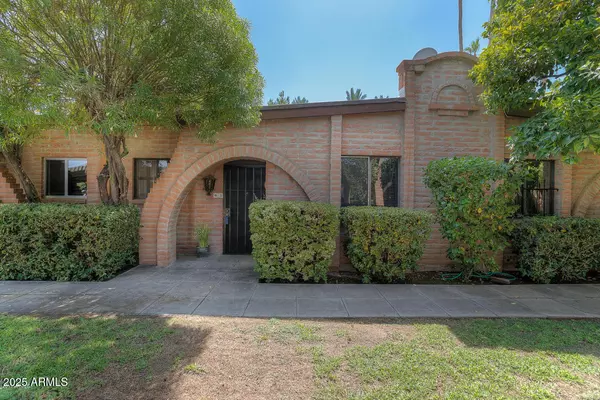 3032 N 32ND Street #63, Phoenix, AZ 85018
