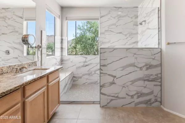 Peoria, AZ 85383,25617 N 67TH Drive