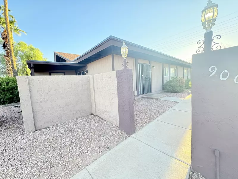 906 S ACAPULCO Lane #UNIT A, Tempe, AZ 85281