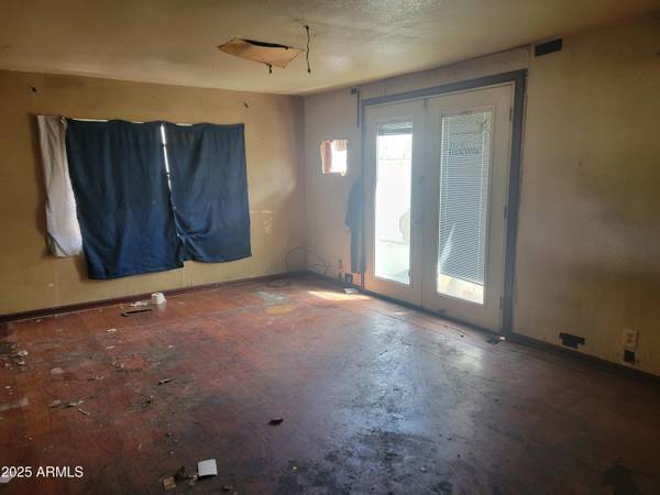 Miami, AZ 85539,4205 E COPPER Street