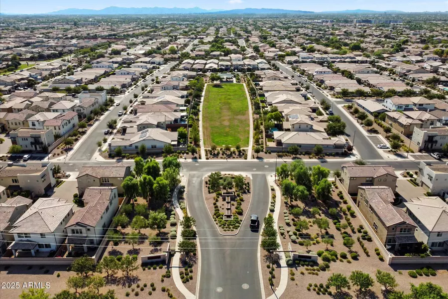 3887 E BART Street, Gilbert, AZ 85295