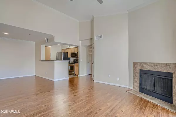 Phoenix, AZ 85016,2025 E CAMPBELL Avenue #309
