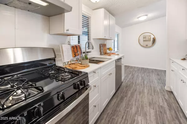 Peoria, AZ 85345,11275 N 99TH Avenue #65