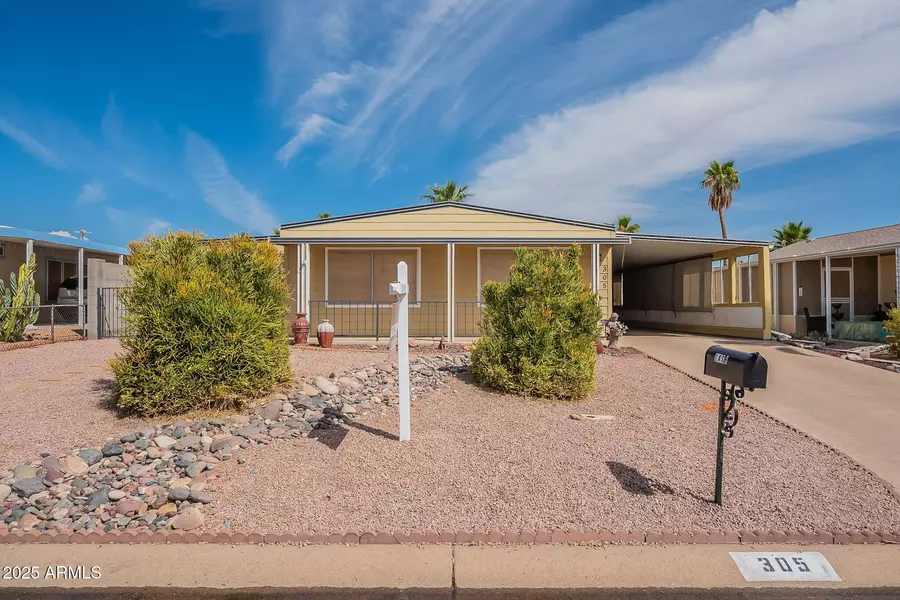 305 S 72ND Place, Mesa, AZ 85208
