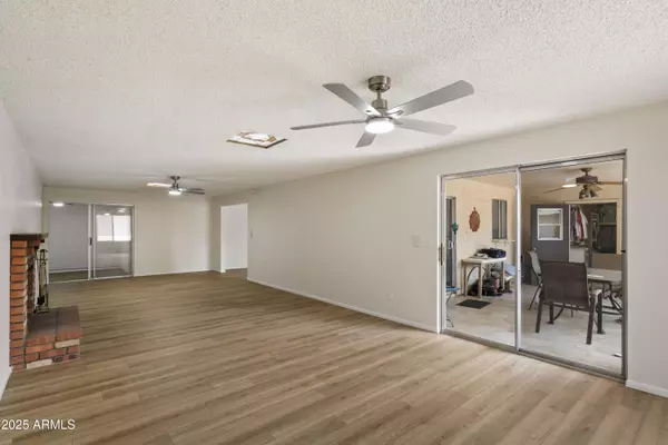 Sun Lakes, AZ 85248,26402 S LAKEMONT Drive