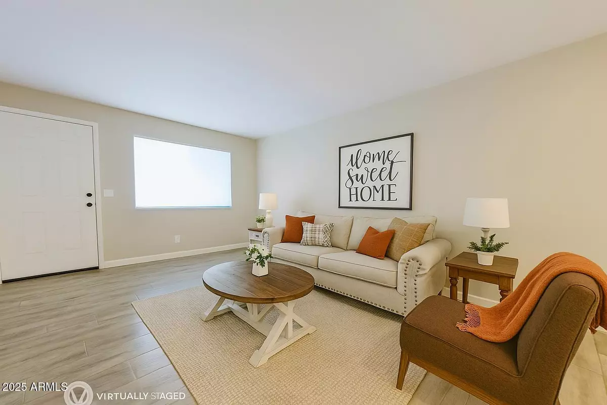 Mesa, AZ 85215,2737 N SALEM -- #101