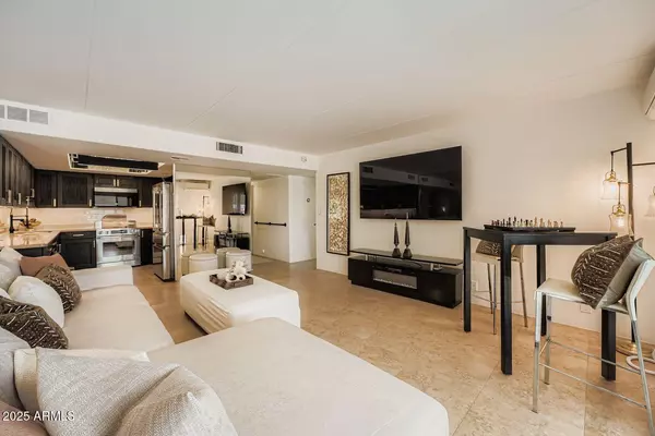 Scottsdale, AZ 85251,7820 E CAMELBACK Road #109