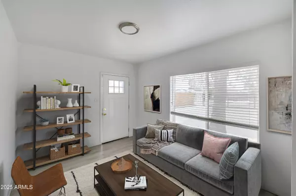 Phoenix, AZ 85007,1330 W FILLMORE Street