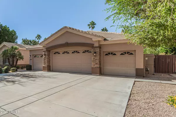 Tempe, AZ 85284,7854 S DATELAND Drive