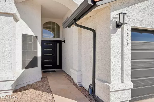 Scottsdale, AZ 85254,5704 E ESTRID Avenue