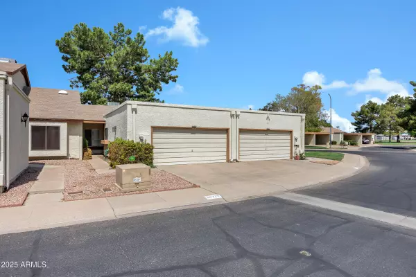 Phoenix, AZ 85029,13228 N 25TH Lane