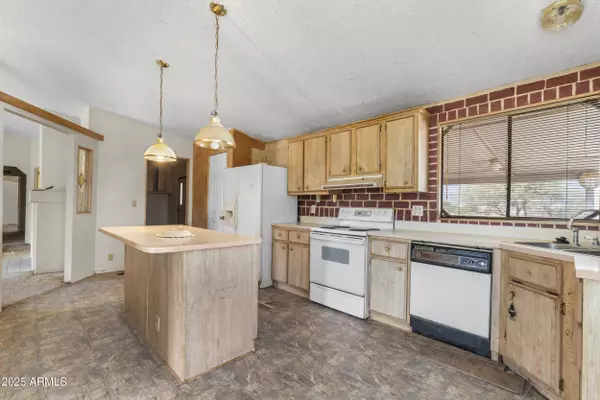 Arizona City, AZ 85123,7985 W CABALLERO Circle