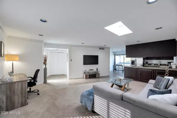 6240 N 16TH Street #45, Phoenix, AZ 85016