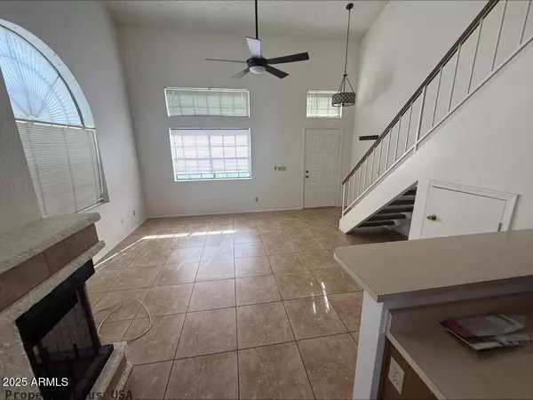 Chandler, AZ 85226,3930 W MONTEREY Street #113