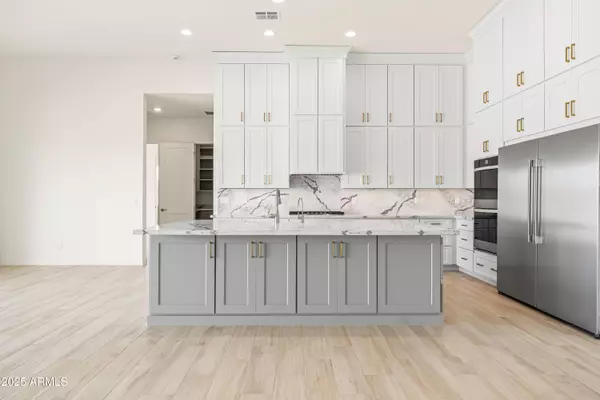 Casa Grande, AZ 85194,9195 W LIMESTONE MOUNTAIN Drive