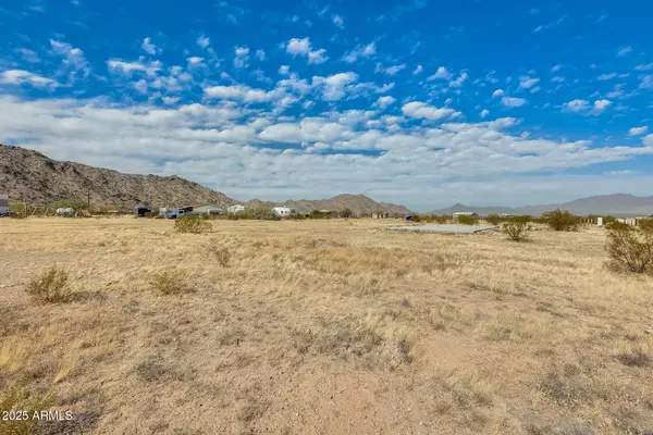 Maricopa, AZ 85139,0 W Homeland Road #4