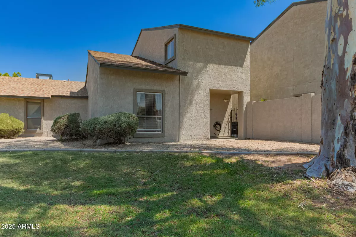 Phoenix, AZ 85022,15450 N 2ND Place