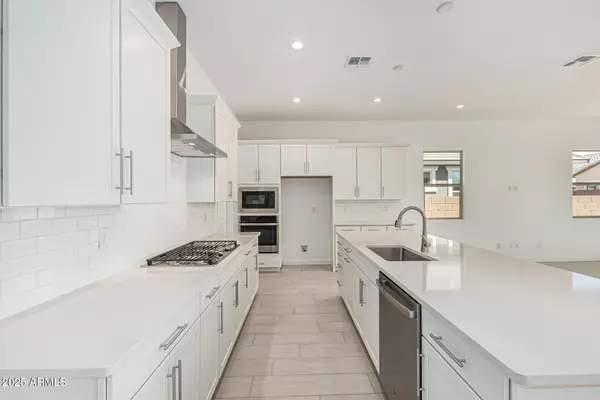 Surprise, AZ 85387,16531 W AVENIDA DEL SOL --
