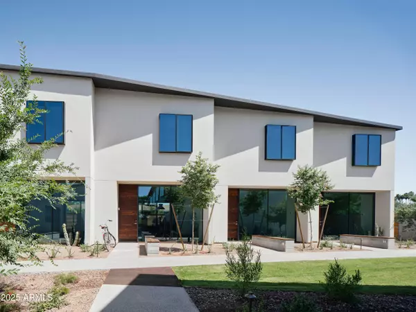 6115 E HOLLYHOCK Street #9, Phoenix, AZ 85018