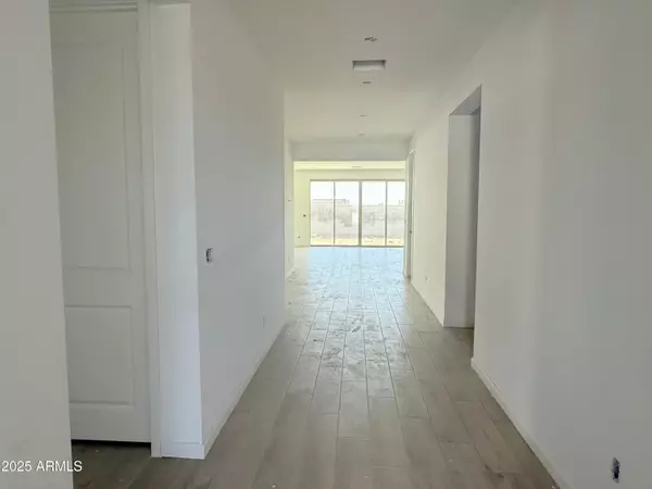 San Tan Valley, AZ 85140,2655 E RUSTLER Road