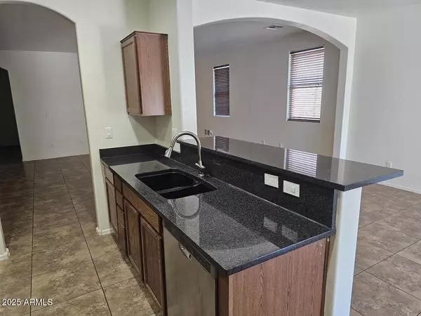 Maricopa, AZ 85138,42381 W SOMERSET Drive