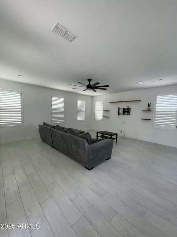Phoenix, AZ 85085,25710 N 20TH Lane
