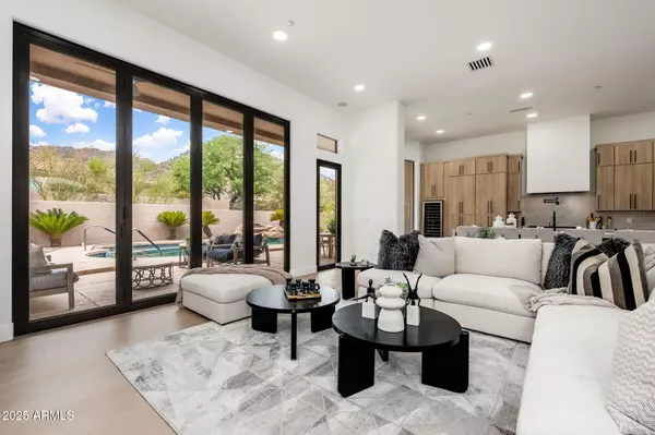 Scottsdale, AZ 85255,11917 E MARIPOSA GRANDE Drive
