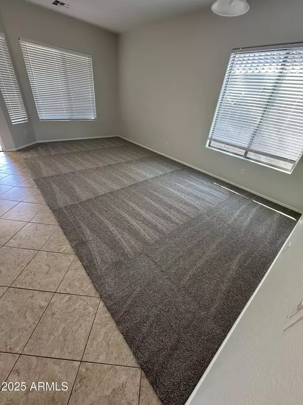 Glendale, AZ 85305,8370 W MYRTLE Avenue