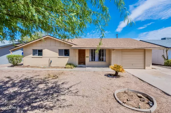 1014 E Concorda Drive, Tempe, AZ 85282