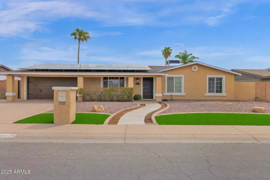 12225 N 47TH Drive, Glendale, AZ 85304