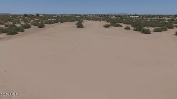 Eloy, AZ 85131,33 W Acoma Avenue #-