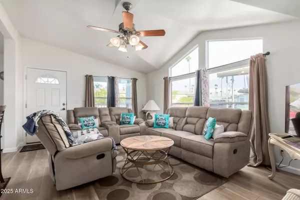 Mesa, AZ 85204,150 S WINDSOR -- #127