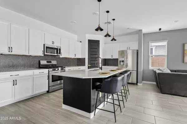 Mesa, AZ 85212,9833 E RED GIANT Drive