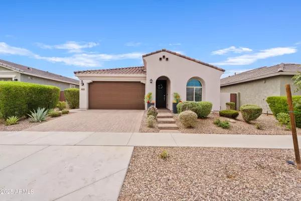 9833 E RED GIANT Drive, Mesa, AZ 85212
