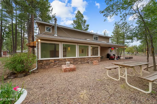 Lakeside, AZ 85929,1096 COOPER Lane