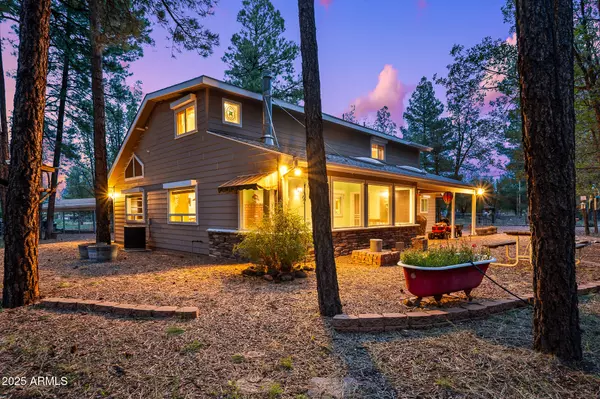 Lakeside, AZ 85929,1096 COOPER Lane