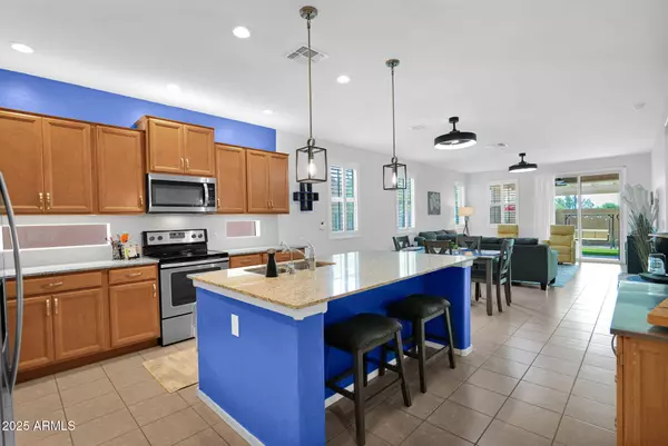 Casa Grande, AZ 85194,455 N RAINBOW Way
