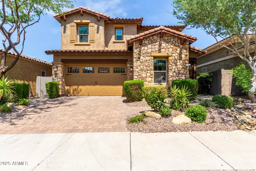 4526 E VISTA BONITA Drive, Phoenix, AZ 85050