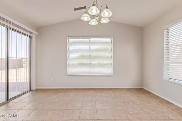 Tolleson, AZ 85353,1902 S 86TH Drive