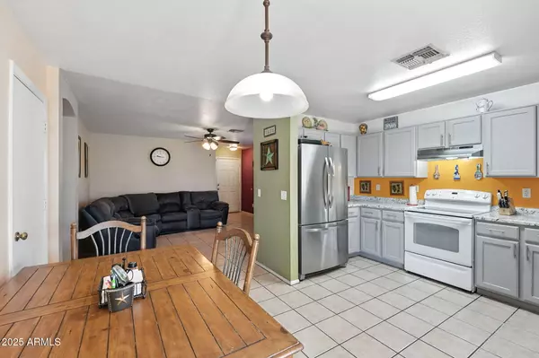 Phoenix, AZ 85037,8536 W College Drive