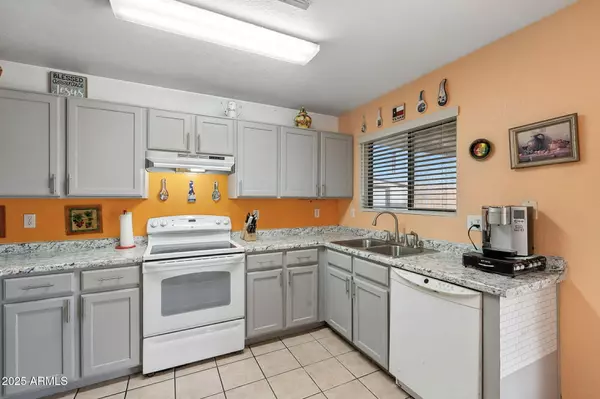 Phoenix, AZ 85037,8536 W College Drive