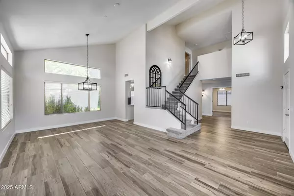 Chandler, AZ 85286,1883 W FALCON Drive